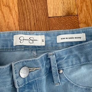 Jessica Simpson skinny ankle jean 27r